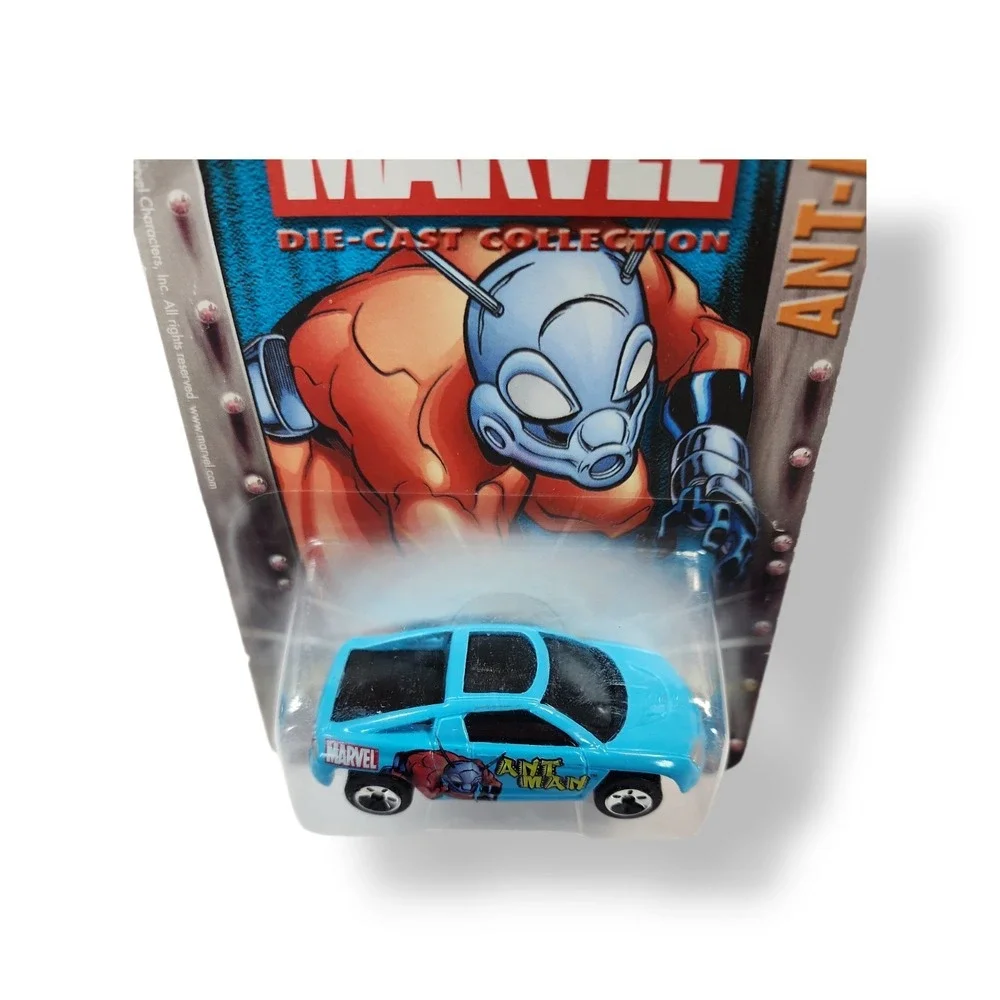 Maisto 2003 Marvel Die-Cast Collection‎ Series 2 #48 Ant-Man Chevrolet Borrego